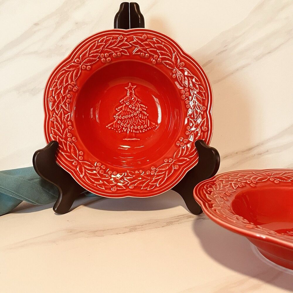 Bordallo Pinheiro Red Poinsettia Christmas Tree 11” Serving Bowls Portugal Set 2